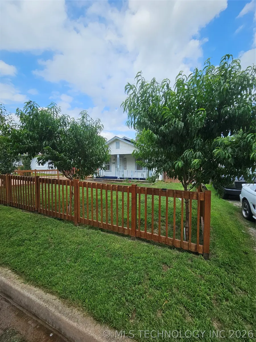 417 S 47th West Avenue, Tulsa, OK 74127 - #2