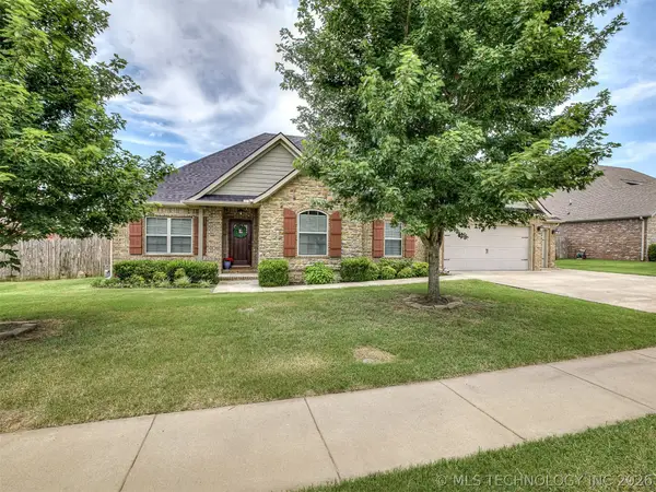 5507 Nottingham Place, Bartlesville, OK 74006