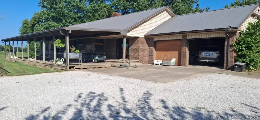 13745 E 223rd Street S, Webbers Falls, OK 74470 - #2