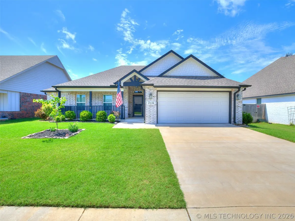 2126 E 140th Street S, Bixby, OK 74008 - #1