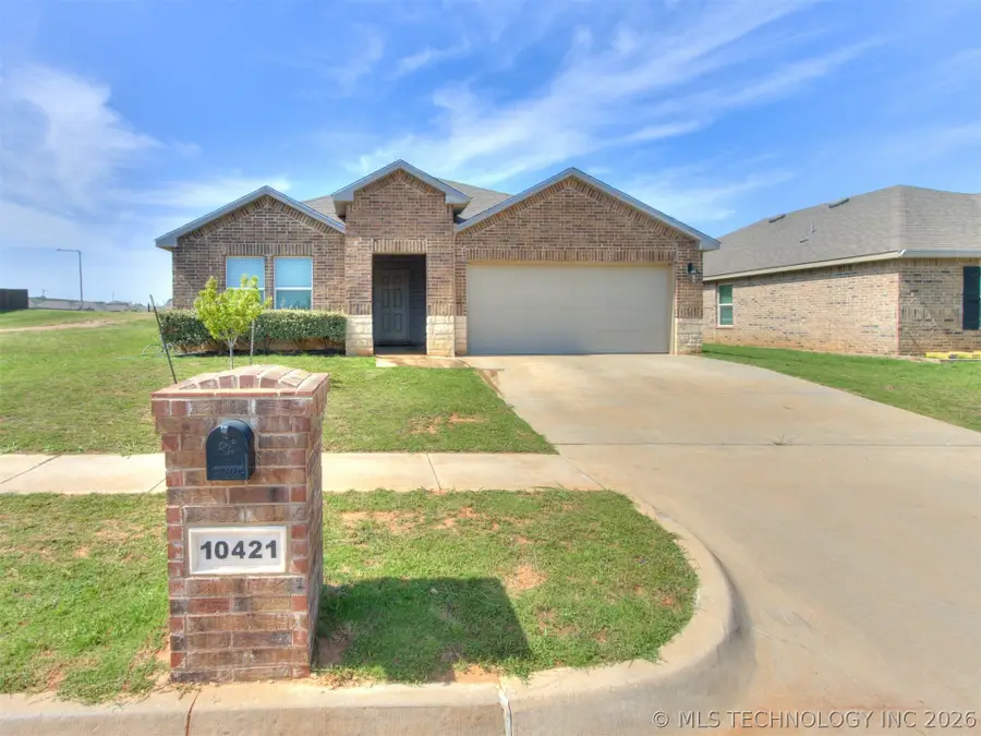 10421 NW 24th Terrace, Yukon, OK 73099 - #3