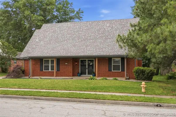6652 E 46th Place, Tulsa, OK 74145