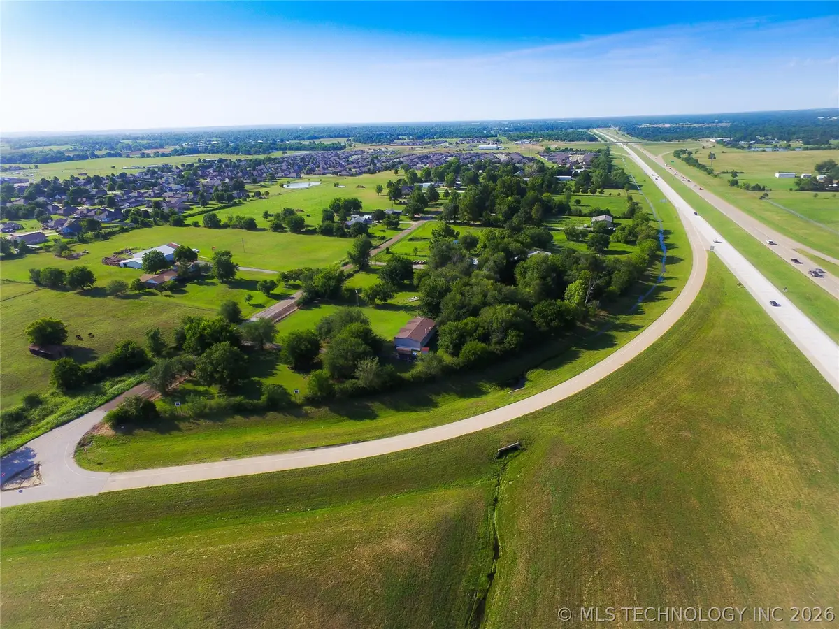 12711 N 135th East Avenue, Collinsville, OK 74021 - #1