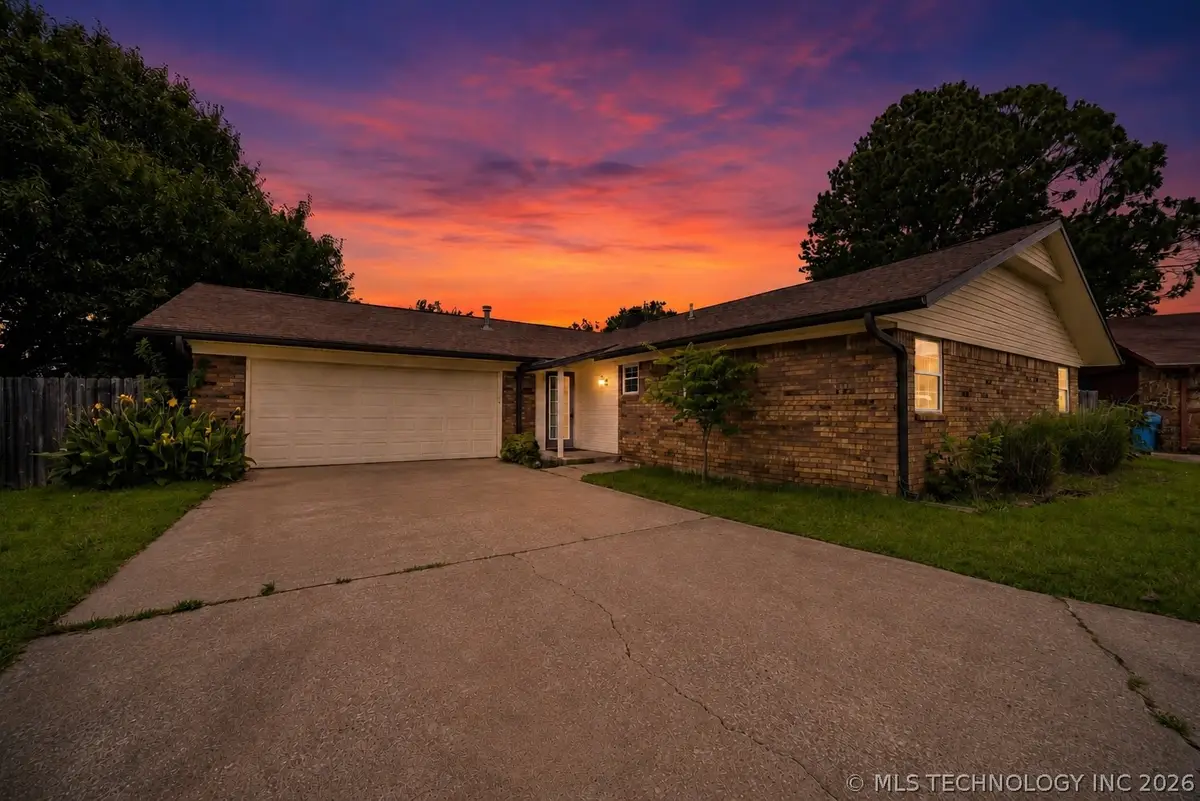 1504 Heather Court, Pryor, OK 74361 - #1