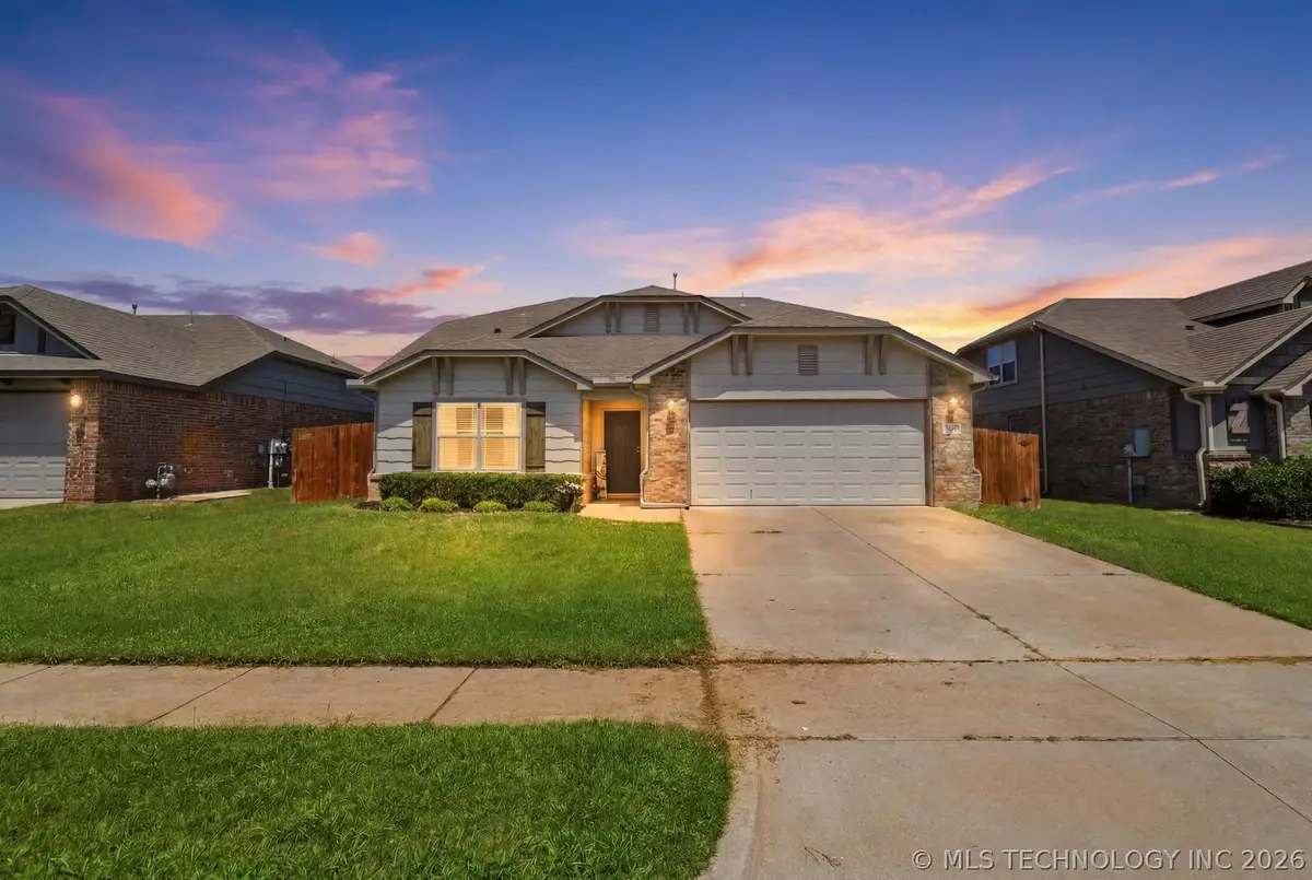 3913 W 104th Court S, Jenks, OK 74037 - #1