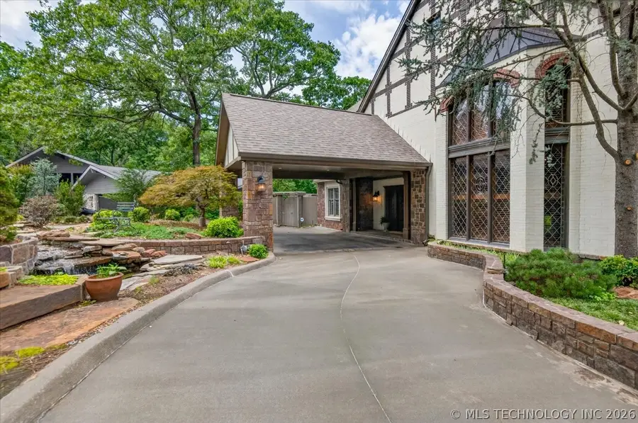 600 Brookhollow Court, Bartlesville, OK 74006 - #3
