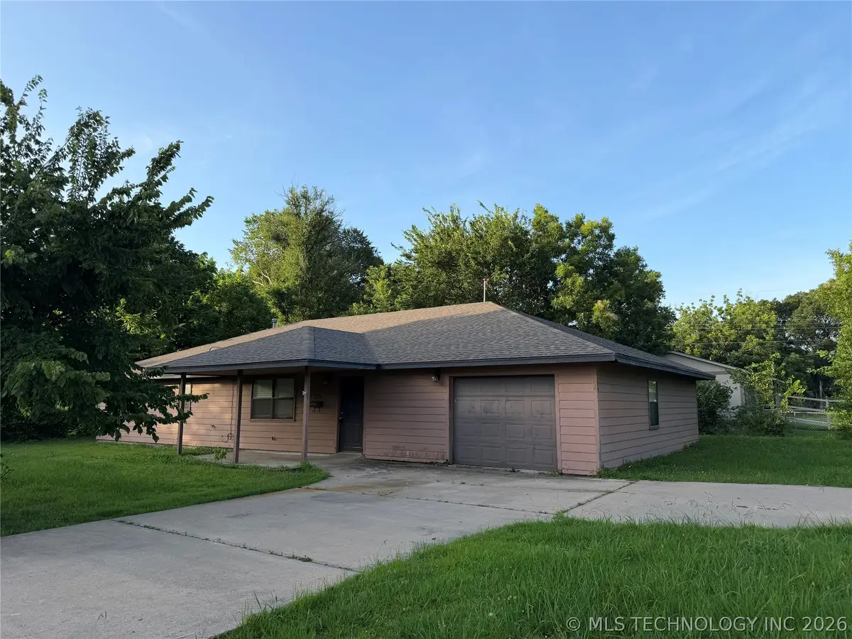 215 NE 7th Street, Checotah, OK 74426 - #1