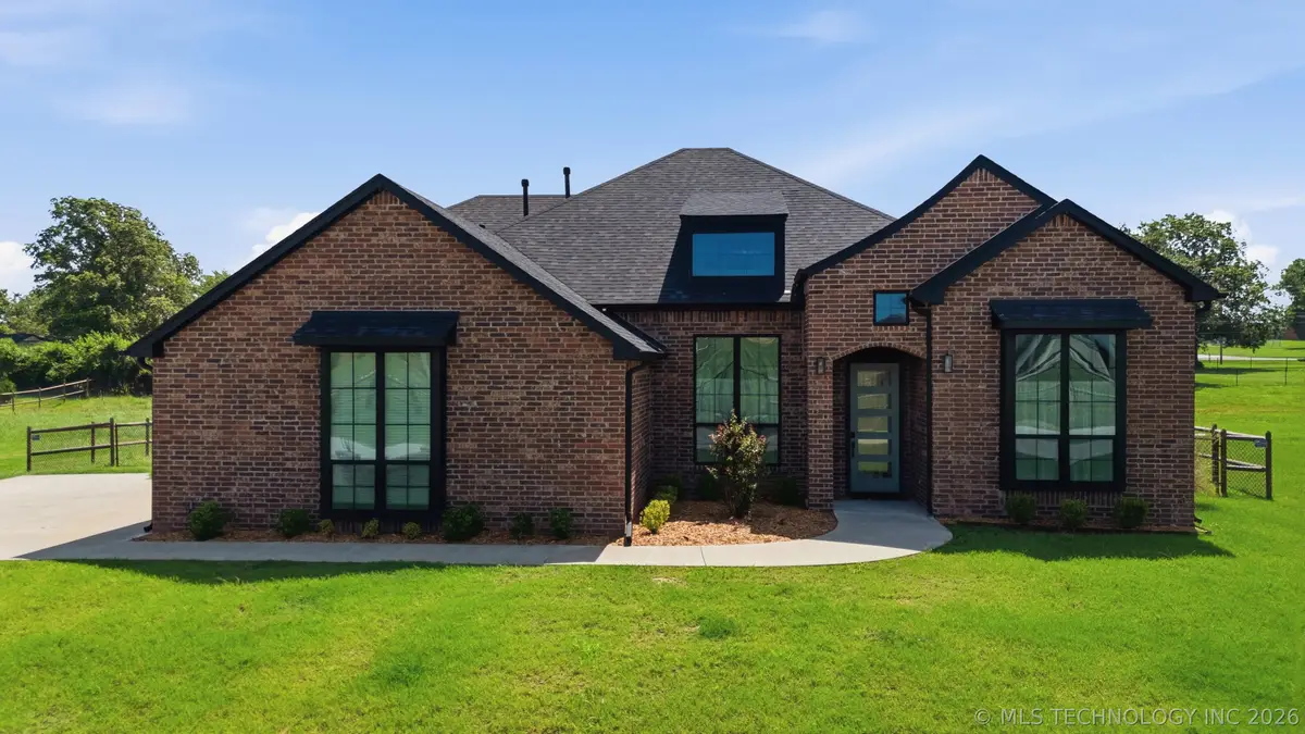 817 N 24th Street, Collinsville, OK 74021 - #1