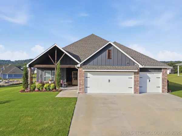 18960 E Orchard Circle, Catoosa, OK 74015