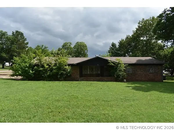 801 NW Redbud Street, Kingston, OK 73439