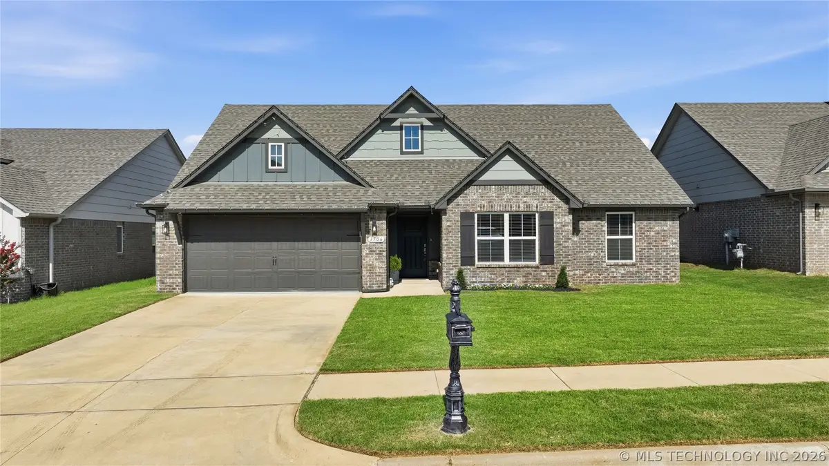 3706 S 13th Place, Broken Arrow, OK 74011 - #1