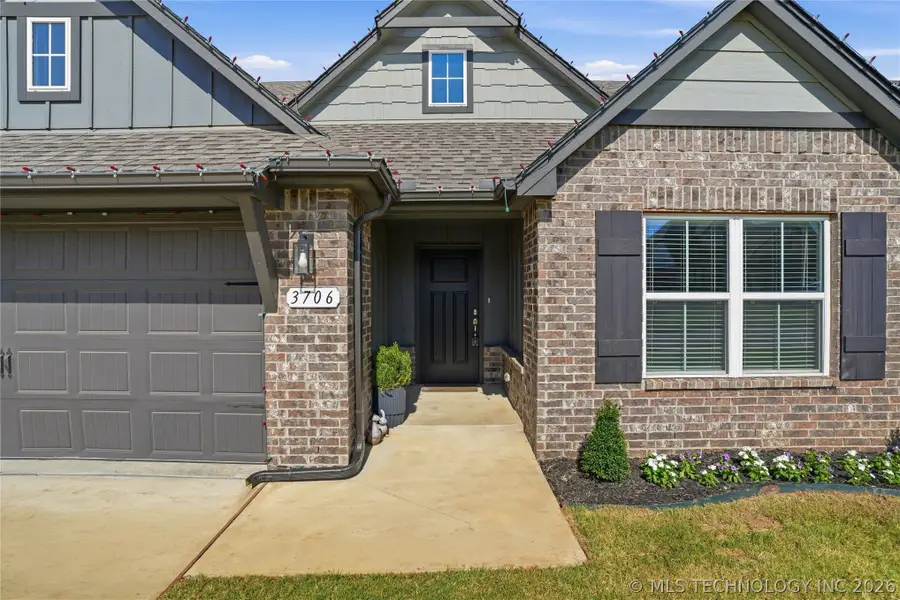 3706 S 13th Place, Broken Arrow, OK 74011 - #2