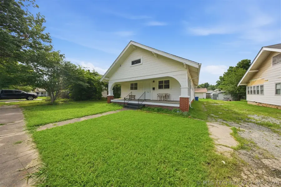 709 E Broadway, Cushing, OK 74023 - #2