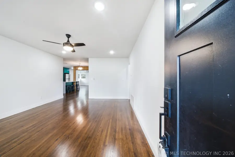 3711 S Knoxville Avenue, Tulsa, OK 74135 - #3