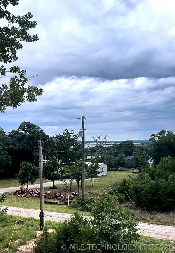 003 Sleepy Hollow Trail, Eufaula, OK 74432