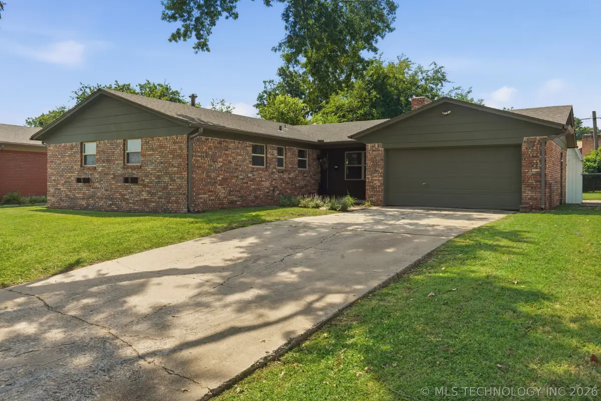 6916 E 18th Street, Tulsa, OK 74112 - #1