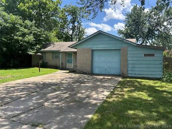 12322 E 26th Street S, Tulsa, OK 74129