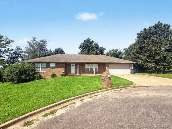 1211 W 1st Street, Tahlequah, OK 74464
