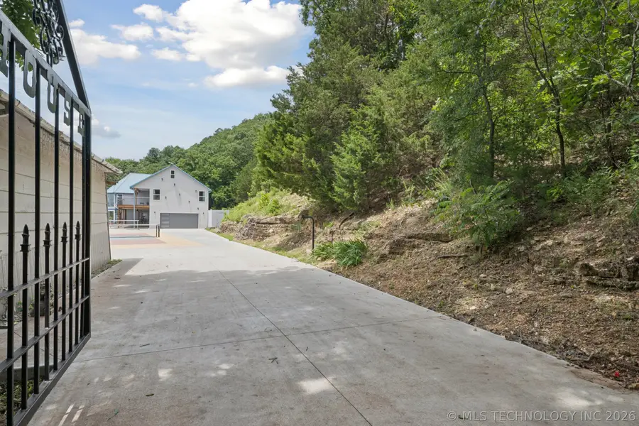 662 SE 439 Loop, Salina, OK 74365 - #2