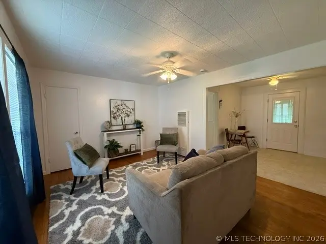 504 Oak Street, Ardmore, OK 73401 - #2