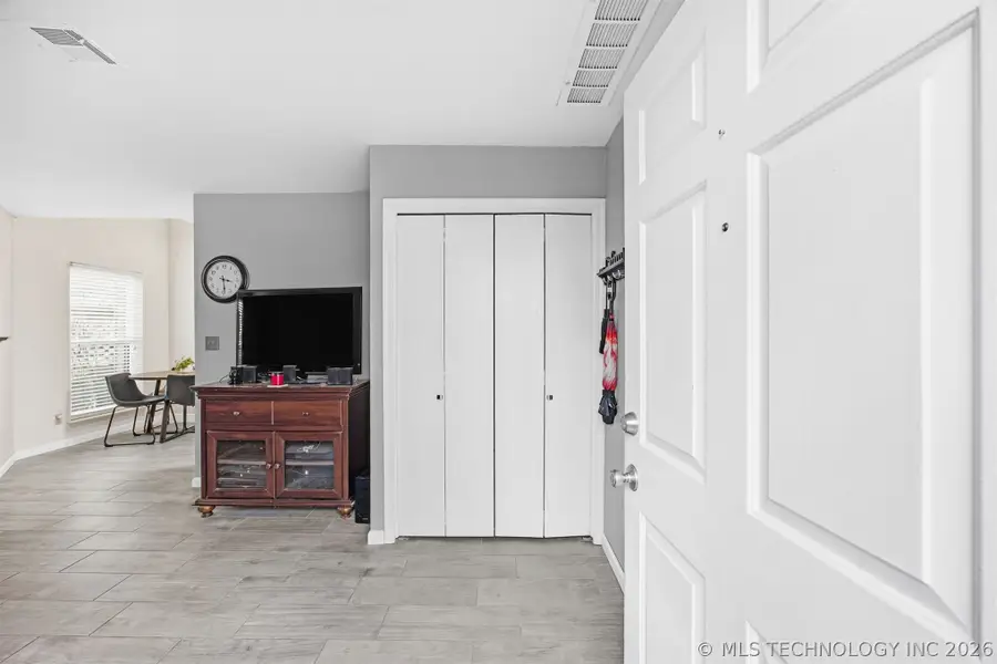 2801 S Juniper Avenue #117, Broken Arrow, OK 74012 - #3