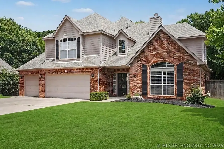 107 S Yellowood Avenue, Broken Arrow, OK 74012 - #2
