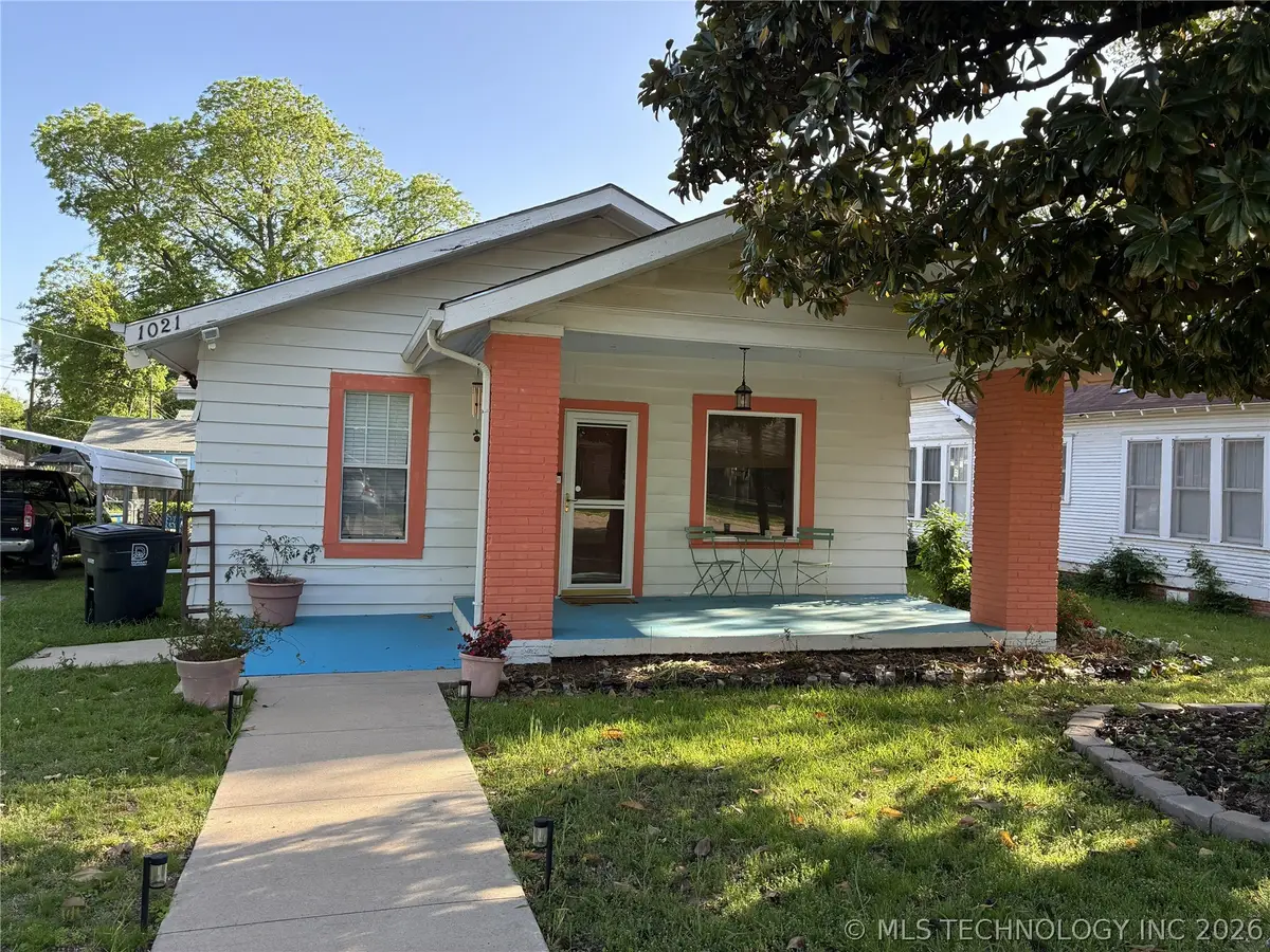 1021 W Live Oak, Durant, OK 74701 - #1