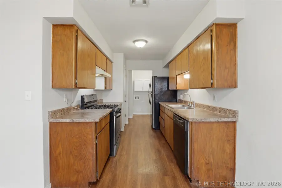 2313 8th, Prague, OK 74864 - #3