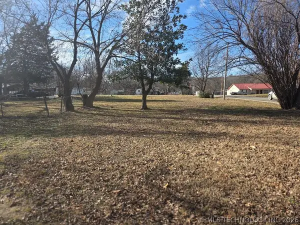 403 W Grand, Eufaula, OK 74432