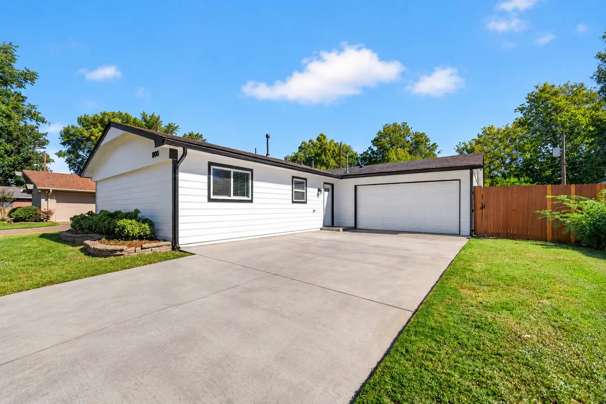 8980 E 33rd Place, Tulsa, OK 74145 - #1