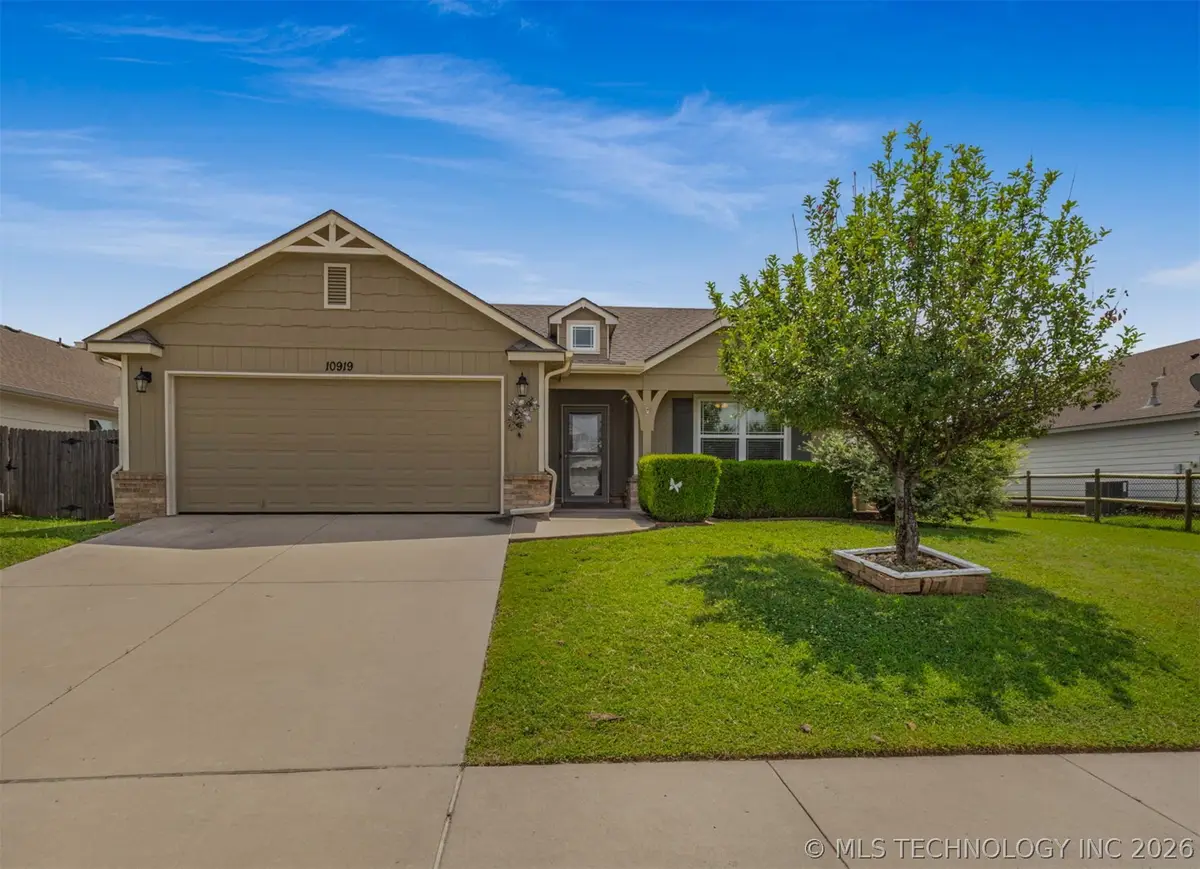 10919 N 117th East Avenue, Owasso, OK 74055 - #1
