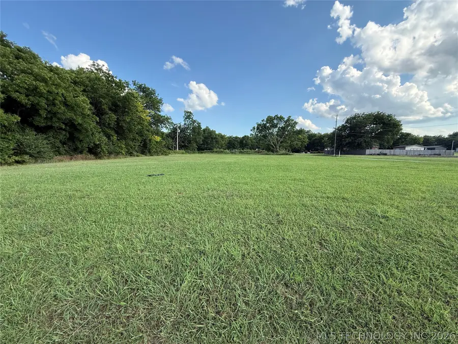 1400 11th Ne, Ardmore, OK 73401 - #2