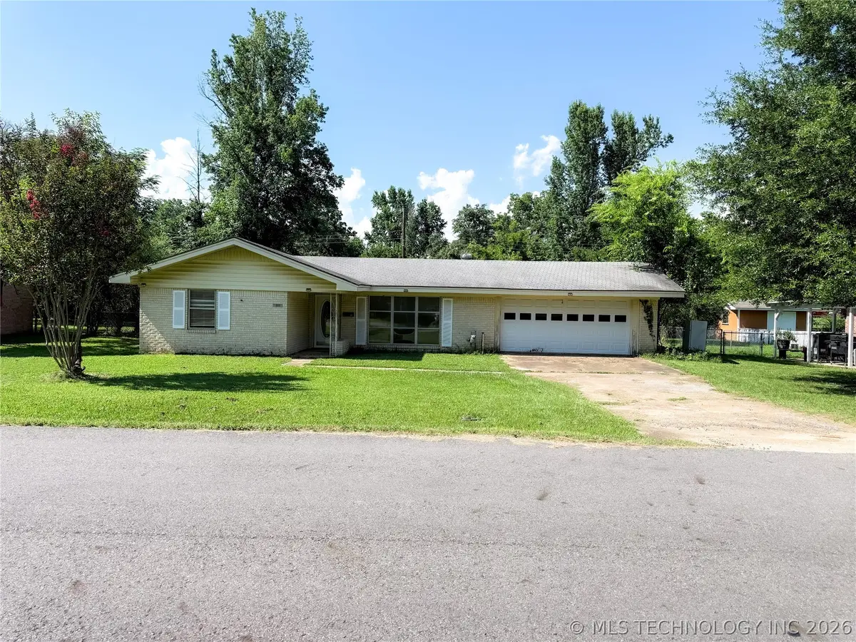 811 NE 5th Street, Antlers, OK 74523 - #1