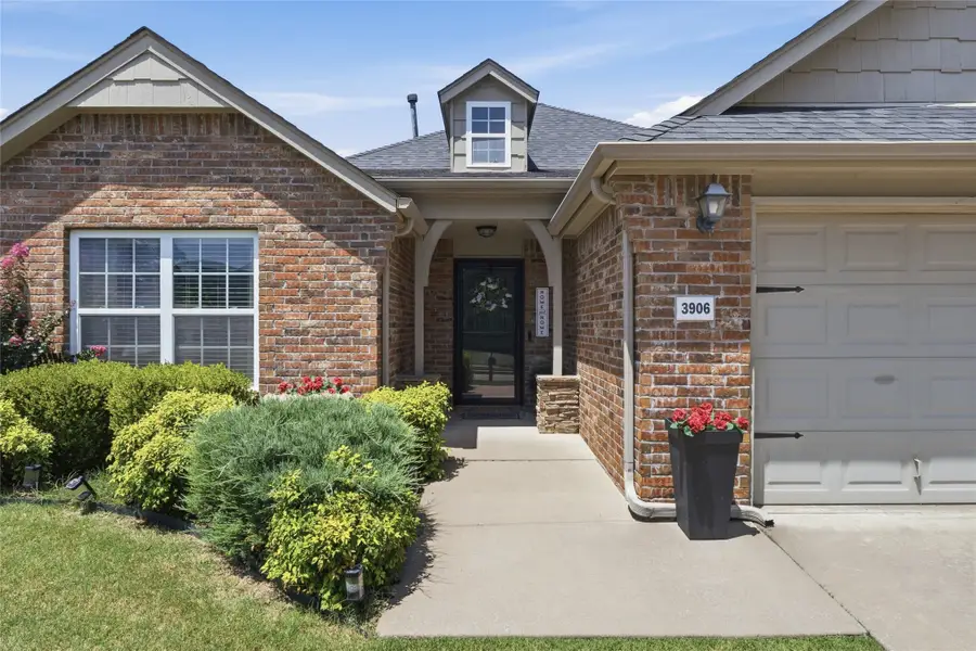 3906 S Maple Avenue, Sand Springs, OK 74063 - #2