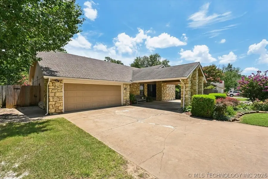 8817 S 70th Avenue E, Tulsa, OK 74133 - #3