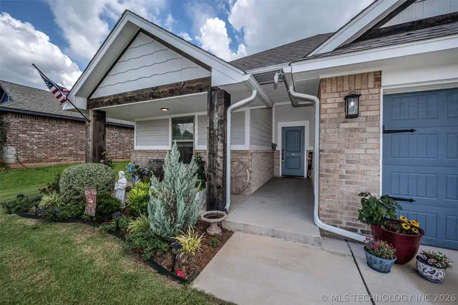 903 Dahlia, Noble, OK 73068 - #2