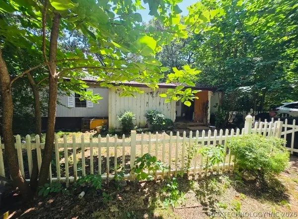 28318 S 552 Road, Park Hill, OK 74451