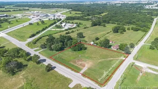 S 4410 Road, Vinita, OK 74301
