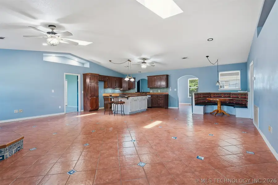 3670 Sleepy Hollow Road, Sulphur, OK 73086 - #3