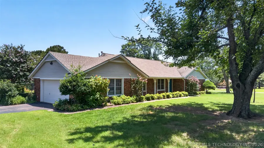 9731 N 151st Avenue E, Owasso, OK 74055 - #3