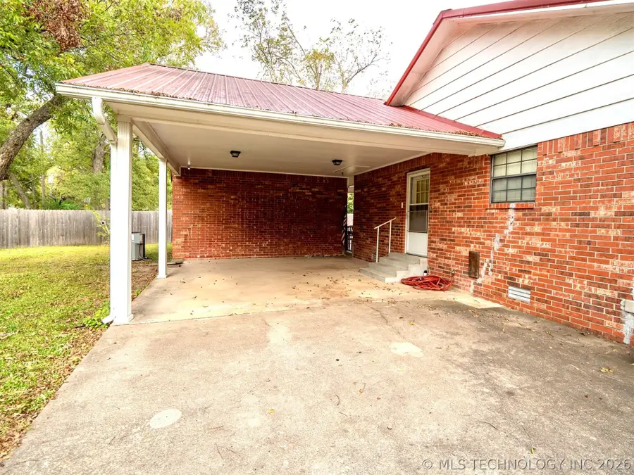 101 Park Drive, Madill, OK 73446 - #3