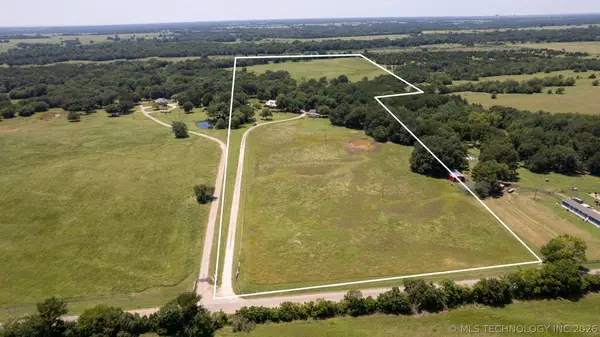 2464 S Roberta Road, Durant, OK 74701