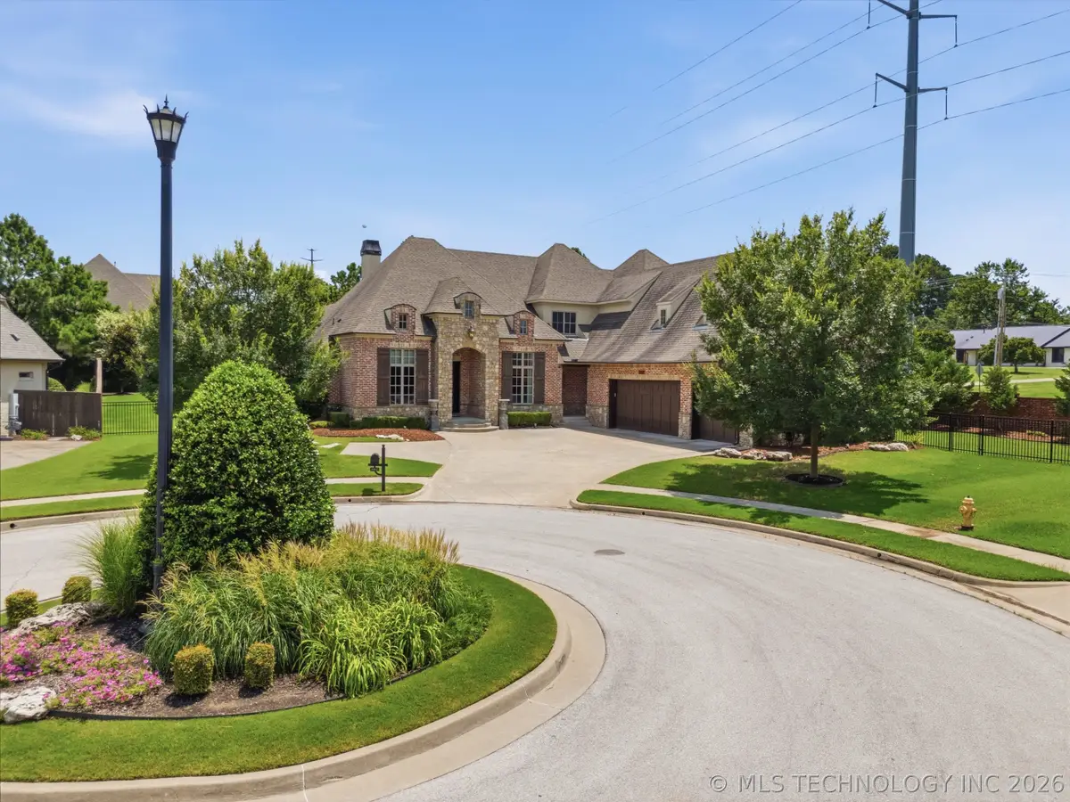 8007 S Galveston Court, Tulsa, OK 74132 - #1
