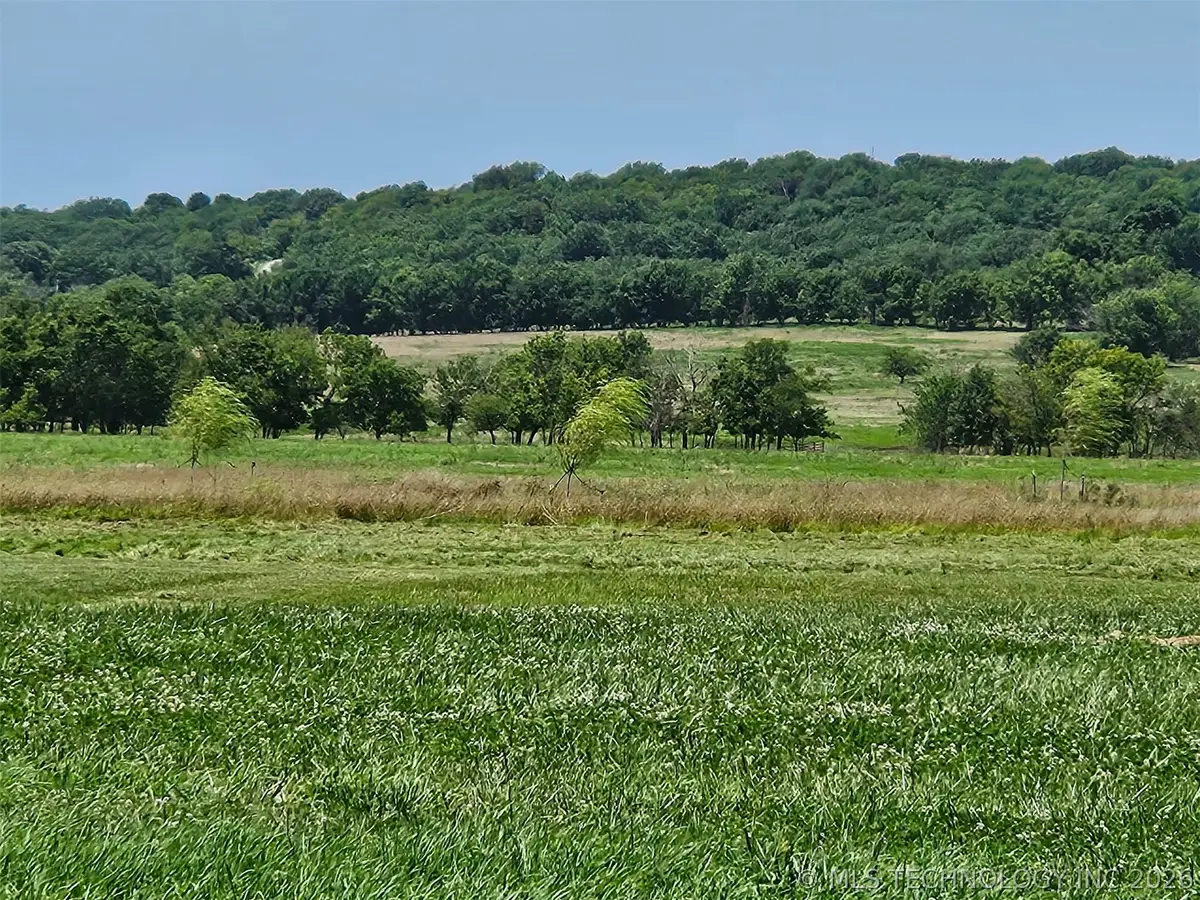 8864 S 4170 Road, Claremore, OK 74017 - #1