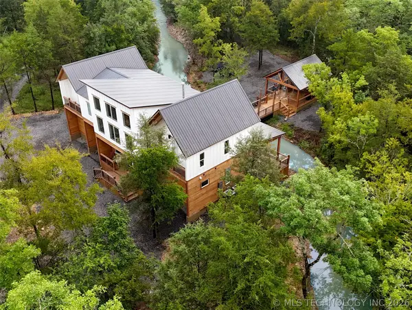 942 Hickory Post, Broken Bow, OK 74728
