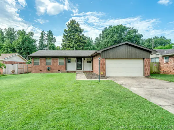 2486 E 54th Street, Tulsa, OK 74105