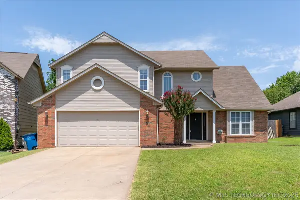 9109 E 88th Court, Tulsa, OK 74133