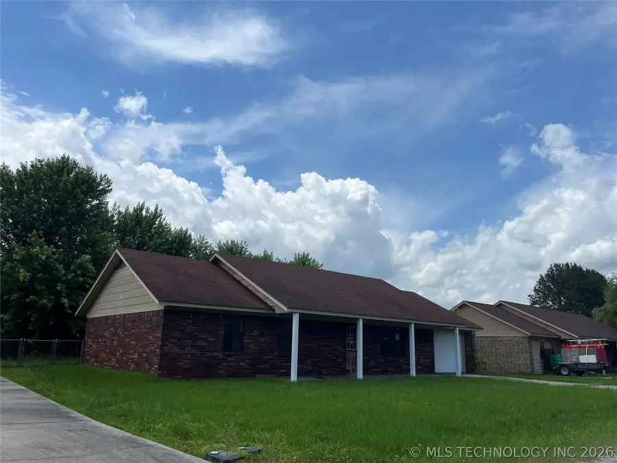 311 David Walker Lane, Stigler, OK 74462 - #2