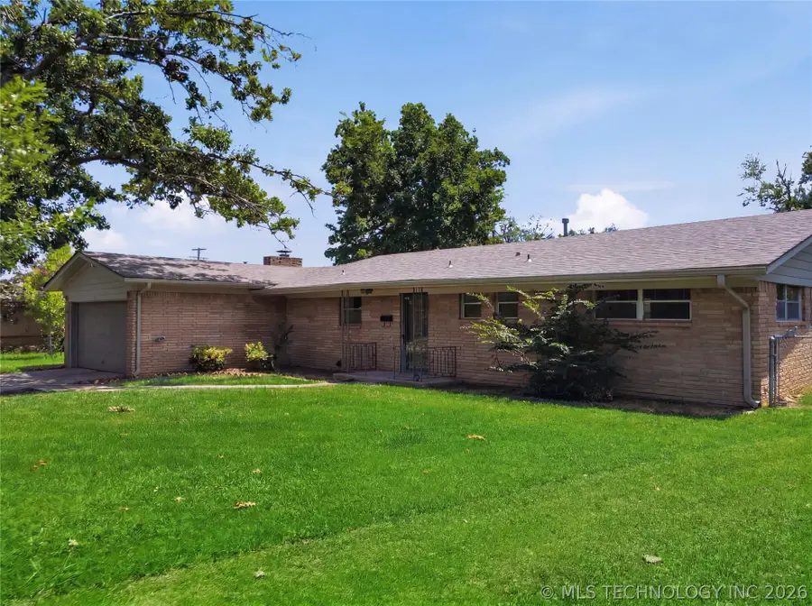 4625 S Vandalia Avenue, Tulsa, OK 74135 - #2