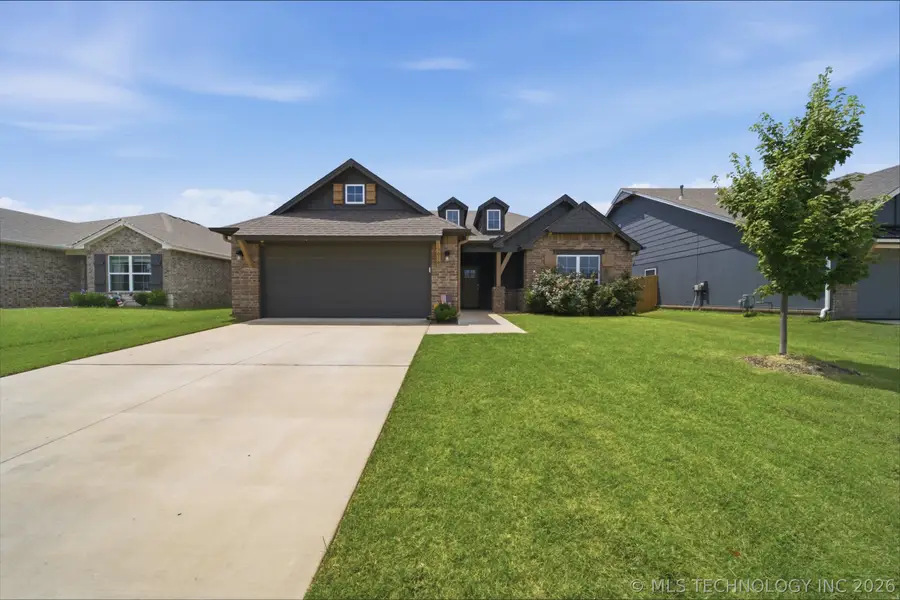 13010 E 124th Street N, Collinsville, OK 74021 - #2